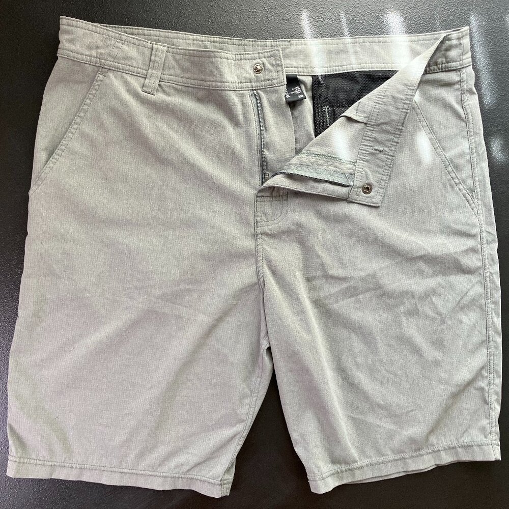 Men's Recycled Polyester prAna Shorts - Size 38
